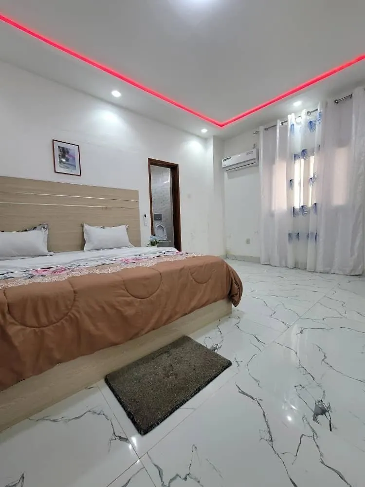 Magnifique Villa Standing Avec Piscine Et Jardin A Ngor Virage Dakar